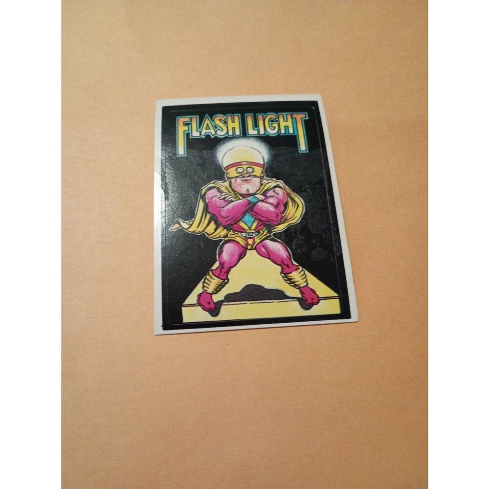 1983 General Mills Zero Hero Trading Card Sticker Vintage #33 Flash Light